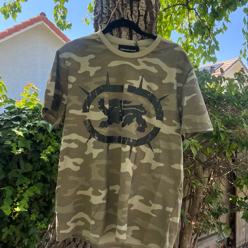 Men's Camouflage T-Shirt